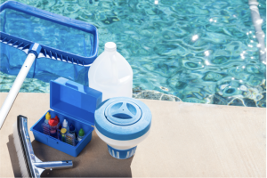 Swimming Pool Tile Materials for Cleaning